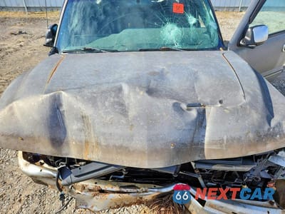 Zdjęcie 11 z 11 samochodu: 2001 CHEVROLET SILVERADO C2500 HEAVY DUTY VIN:1GCHC23G81F205062 - miniatura