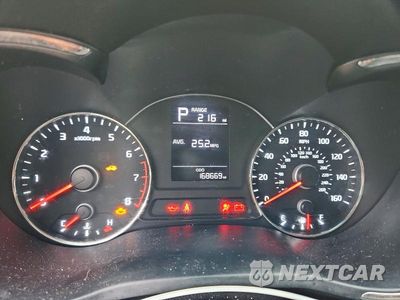Zdjęcie 9 z 12 samochodu: 2017 KIA FORTE LX VIN:3KPFK4A72HE090035 - miniatura