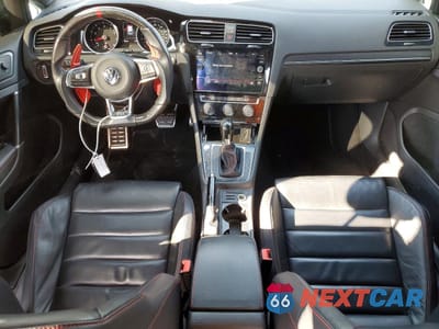 Zdjęcie 8 z 14 samochodu: 2018 VOLKSWAGEN GTI S/SE VIN:3VW447AU8JM258164 - miniatura