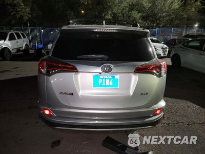 Zdjęcie 6 z 14 samochodu: 2017 TOYOTA RAV4 XLE VIN:2T3WFREV1HW345319 - miniatura