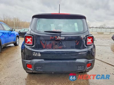 Zdjęcie 6 z 12 samochodu: 2016 JEEP RENEGADE SPORT VIN:ZACCJBAT4GPD48581 - miniatura
