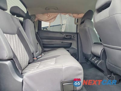 Zdjęcie 10 z 13 samochodu: 2021 TOYOTA TUNDRA CREWMAX SR5 VIN:5TFDY5F1XMX040123 - miniatura