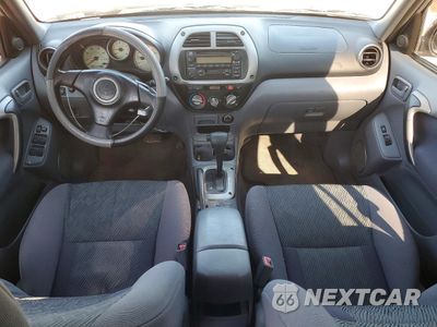 Zdjęcie 8 z 13 samochodu: 2001 TOYOTA RAV4 BASE VIN:JTEHH20V816011177 - miniatura