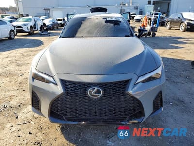 Piąte zdjęcie samochodu w środku: 2025 LEXUS IS 350 F SPORT VIN:JTHGZ1E23S5041067 - miniatura