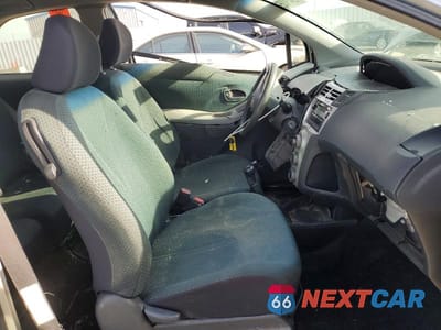 Zdjęcie 7 z 12 samochodu: 2008 TOYOTA YARIS BASE VIN:JTDJT923385184873 - miniatura