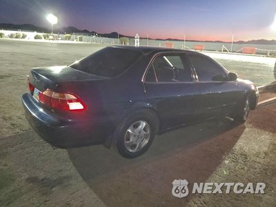 Trzecie zdjęcie samochodu z tyłu: 2000 HONDA ACCORD EX VIN:1HGCG5556YA054548 - miniatura