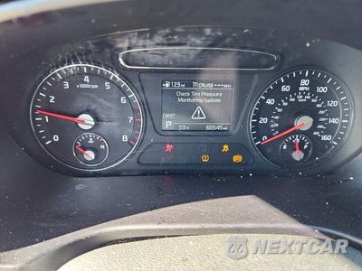 Zdjęcie 9 z 12 samochodu: 2019 KIA SORENTO LX VIN:5XYPG4A51KG495401 - miniatura