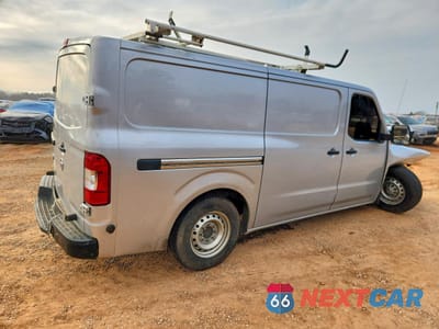 Trzecie zdjęcie samochodu z tyłu: 2020 NISSAN NV 2500 S VIN:1N6BF0KYXLN804885 - miniatura