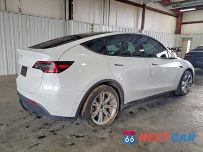 Trzecie zdjęcie samochodu z tyłu: 2021 TESLA MODEL Y VIN:5YJYGDED2MF103543 - miniatura