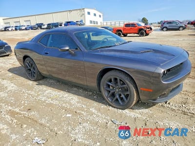Czwarte zdjęcie samochodu z boku: 2021 DODGE CHALLENGER SXT VIN:2C3CDZAG7MH607276 - miniatura