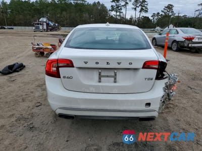 Zdjęcie 6 z 13 samochodu: 2016 VOLVO S60 PREMIER VIN:LYV402FK1GB108209 - miniatura