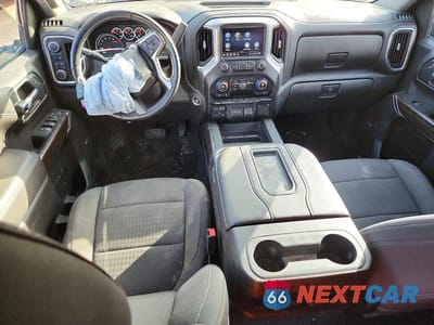 Zdjęcie 8 z 11 samochodu: 2021 CHEVROLET SILVERADO K1500 RST VIN:3GCUYEED1MG320903 - miniatura