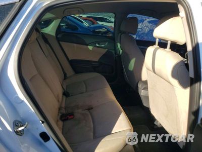 Zdjęcie 10 z 11 samochodu: 2017 HONDA CIVIC LX VIN:2HGFC2F55HH503290 - miniatura