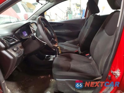 Zdjęcie 7 z 11 samochodu: 2019 CHEVROLET SPARK 1LT VIN:KL8CD6SA0KC702159 - miniatura