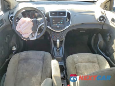 Zdjęcie 8 z 12 samochodu: 2017 CHEVROLET SONIC LS VIN:1G1JB5SH4H4126647 - miniatura