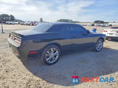 Trzecie zdjęcie samochodu z tyłu: 2021 DODGE CHALLENGER VIN:2C3CDZGG1MH539323 - miniatura