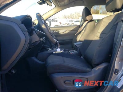 Zdjęcie 7 z 12 samochodu: 2019 NISSAN ROGUE S VIN:KNMAT2MV3KP505232 - miniatura