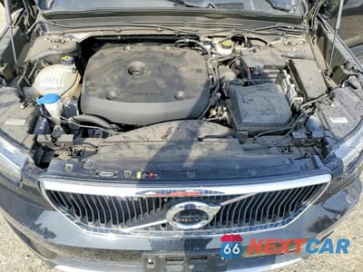 Zdjęcie 12 z 13 samochodu: 2020 VOLVO XC40 T5 MOMENTUM VIN:YV4162UK8L2267483 - miniatura