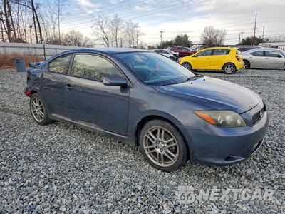 Czwarte zdjęcie samochodu z boku: 2008 TOYOTA SCION TC VIN:JTKDE167880221573 - miniatura