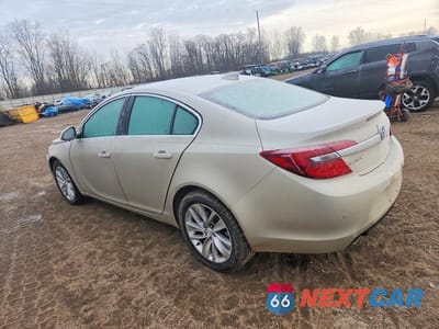 Drugie zdjęcie samochodu z przodu: 2016 BUICK REGAL PREMIUM VIN:2G4GS5GX4G9203316 - miniatura