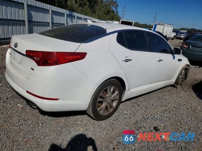 Trzecie zdjęcie samochodu z tyłu: 2013 KIA OPTIMA LX VIN:5XXGM4A70DG194619 - miniatura