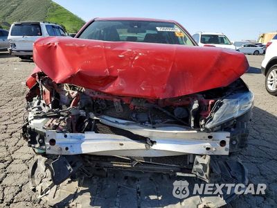 Piąte zdjęcie samochodu w środku: 2020 TOYOTA CAMRY SE VIN:4T1G11AK5LU359015 - miniatura