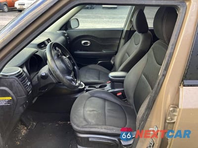 Zdjęcie 7 z 10 samochodu: 2016 KIA SOUL VIN:KNDJN2A29G7293030 - miniatura