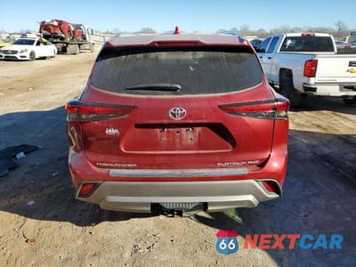 Zdjęcie 6 z 13 samochodu: 2022 TOYOTA HIGHLANDER PLATINUM VIN:5TDFZRBH8NS205111 - miniatura