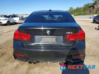 Zdjęcie 6 z 11 samochodu: 2016 BMW Motorrad M3 VIN:WBS8M9C55G5D31619 - miniatura