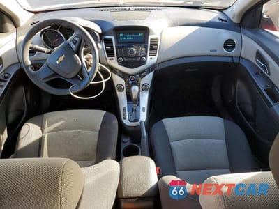 Zdjęcie 8 z 11 samochodu: 2016 CHEVROLET CRUZE LIMITED LS VIN:1G1PC5SH7G7164412 - miniatura