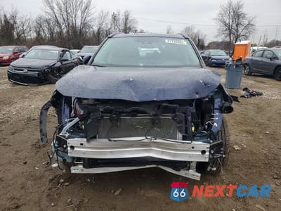 Piąte zdjęcie samochodu w środku: 2025 TOYOTA RAV4 VIN:4T3RWRFV8SU180162 - miniatura