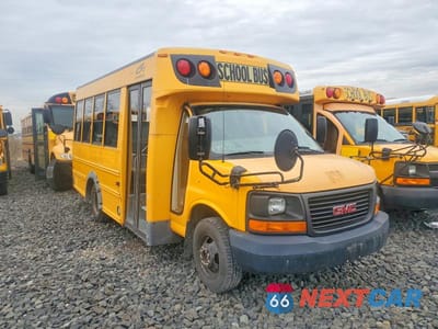 2009 GMC SAVANA SCHOOL BUS 1GDJG31K191119079 - główne zdjęcie licytacji z USA - miniatura