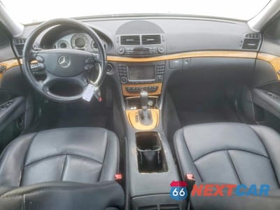 Zdjęcie 8 z 11 samochodu: 2007 MERCEDES-BENZ E 350 4MATIC VIN:WDBUF87X67B177604 - miniatura