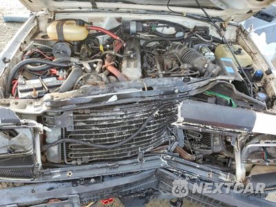 Zdjęcie 12 z 14 samochodu: 1987 JEEP CHEROKEE LAREDO VIN:1JCML7843HT135622 - miniatura