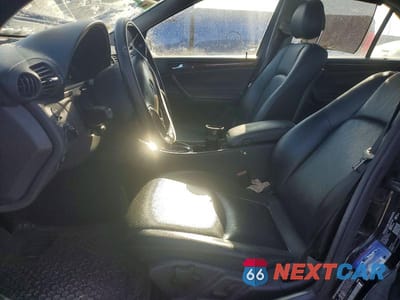 Zdjęcie 7 z 11 samochodu: 2004 MERCEDES-BENZ C 240 4MATIC VIN:WDBRF81J04F511463 - miniatura