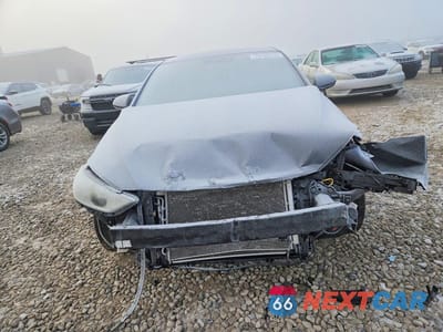 Piąte zdjęcie samochodu w środku: 2018 HYUNDAI ELANTRA SE VIN:5NPD74LF0JH319052 - miniatura