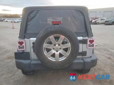 Zdjęcie 6 z 13 samochodu: 2012 JEEP WRANGLER SPORT VIN:1C4AJWAG8CL267194 - miniatura