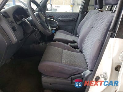 Zdjęcie 7 z 11 samochodu: 1998 TOYOTA RAV4 BASE VIN:JT3GP10VXW7034172 - miniatura