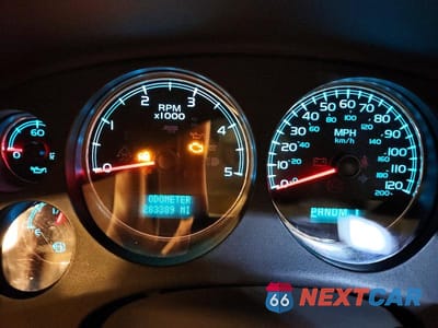 Zdjęcie 9 z 12 samochodu: 2008 CHEVROLET SILVERADO K2500 HEAVY DUTY VIN:1GCHK23608F172093 - miniatura