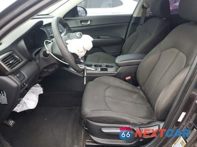 Zdjęcie 7 z 11 samochodu: 2017 KIA OPTIMA LX VIN:KNAGT4L35H5157117 - miniatura