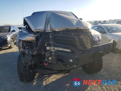 Piąte zdjęcie samochodu w środku: 2004 DODGE RAM 2500 ST VIN:3D7KU28CX4G166816 - miniatura