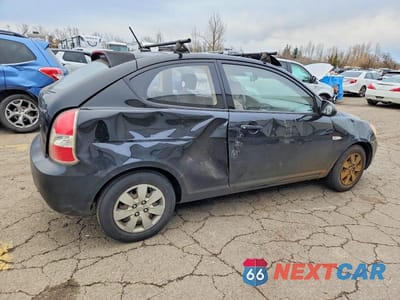 Trzecie zdjęcie samochodu z tyłu: 2008 HYUNDAI ACCENT VIN:KMHCM36C38U097988 - miniatura