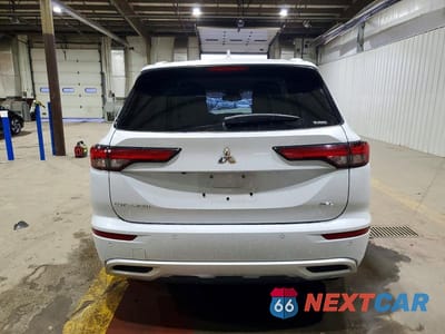 Zdjęcie 6 z 14 samochodu: 2023 MITSUBISHI OUTLANDER SEL VIN:JA4J4VA83PZ020947 - miniatura