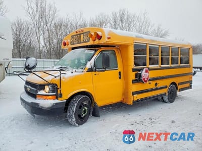 Drugie zdjęcie samochodu z przodu: 2011 CHEVROLET EXPRESS SCHOOL BUS VIN:1GB3G3BG6B1172376 - miniatura