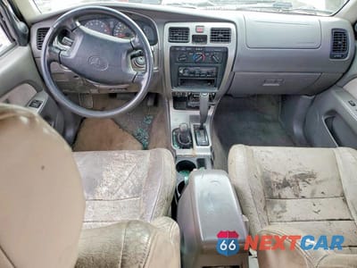 Zdjęcie 8 z 11 samochodu: 2001 TOYOTA 4RUNNER SR5 VIN:JT3HN86R910337443 - miniatura