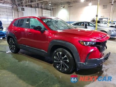 Czwarte zdjęcie samochodu z boku: 2025 MAZDA CX-50 PREMIUM PLUS VIN:7MMVAAEW4SN131590 - miniatura