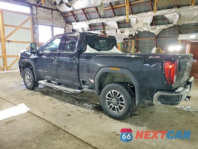 Drugie zdjęcie samochodu z przodu: 2022 GMC SIERRA K2500 SLE VIN:1GT59MEY0NF341601 - miniatura