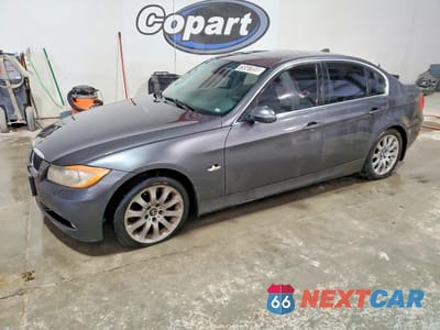 2006 BMW 330 XI WBAVD33556KV61193 - główne zdjęcie licytacji z USA - miniatura