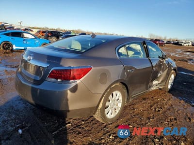 Trzecie zdjęcie samochodu z tyłu: 2010 BUICK LACROSSE CX VIN:1G4GB5EG1AF284647 - miniatura