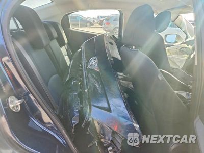 Zdjęcie 10 z 12 samochodu: 2017 TOYOTA YARIS IA BASE VIN:3MYDLBYV1HY184811 - miniatura